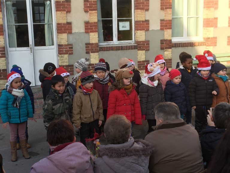 Spectacle de Noël à l’école de La Rivière Saint-Sauveur