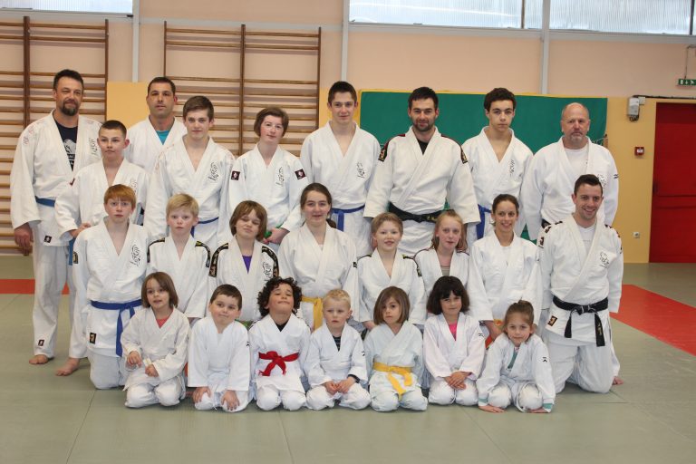 Rencontre annuelle entre jeunes et moins jeunes licenciés du Judo Sambo