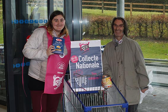 Collecte alimentaire pour les Restos du cœur