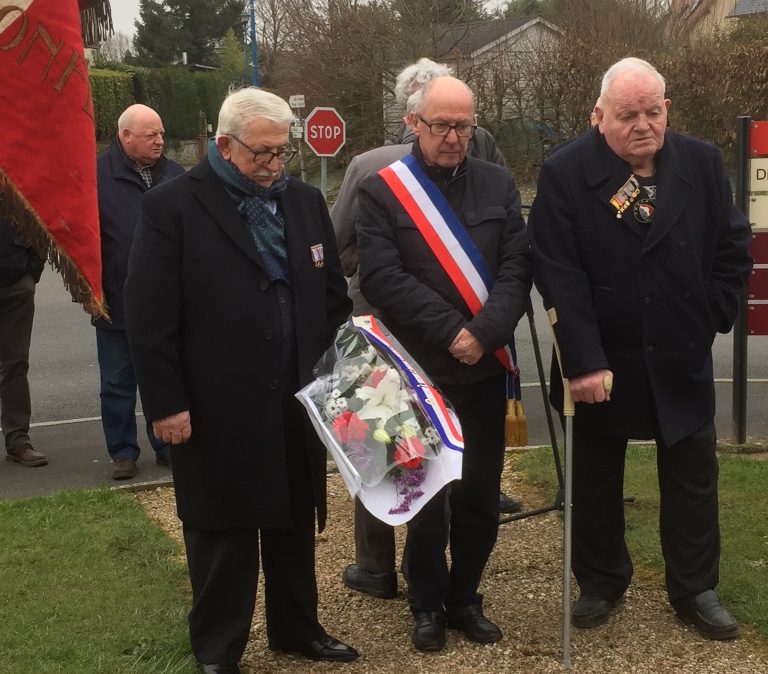 Le maire de Honfleur, rend hommage à Claude Flambard…