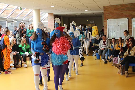 Les lycéens font leur carnaval !