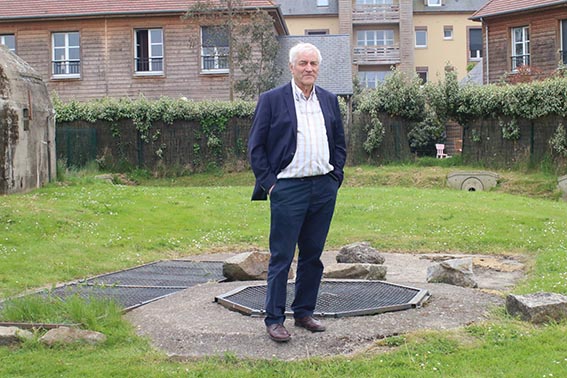 Jean-Pierre Aubert reprend la présidence de l’association « Honfleur 1939-1945 »