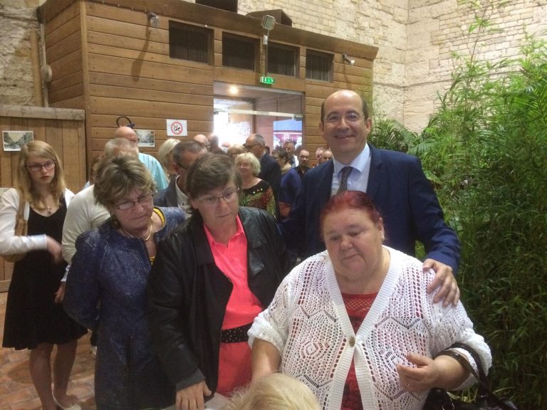 Plus de 200 personnes au repas « des amis du maire »…