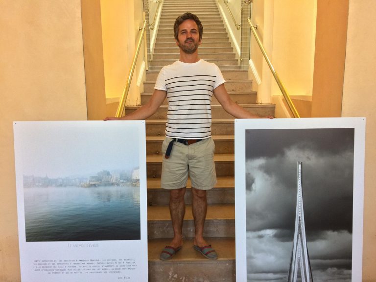 Le photographe Loïc Pilon expose dans le hall de la mairie…