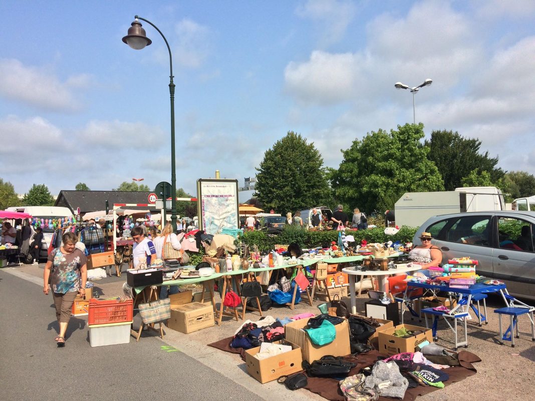 La foire à tout de La Rivière SaintSauveur affiche une bonne santé