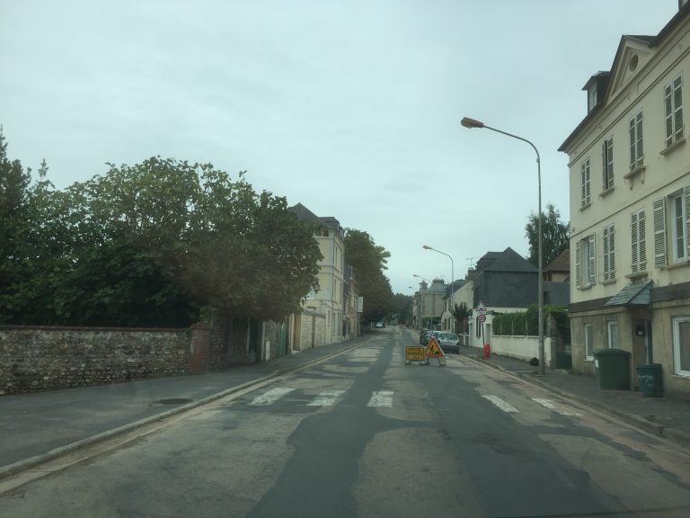 A l’eau, la Saur … ! Il n’y a plus d’eau Route Émile Renouf.