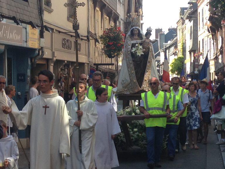 Des mesures de sécurité renforcées pour la procession du 15 Août…