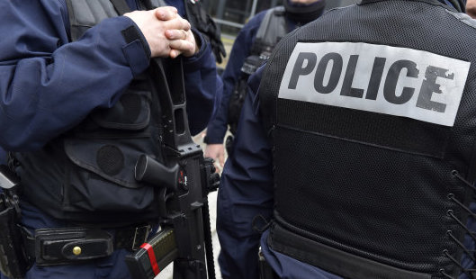 Vaste opération de police dans le milieu de la drogue à Honfleur