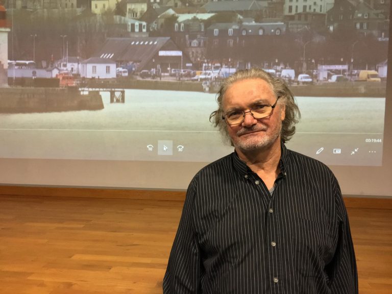 Daniel Saint-Jean présente deux documentaires à la médiathèque de Honfleur…