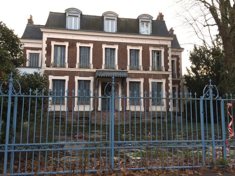 La ville de Honfleur veut acheter le « Castel Albertine »..