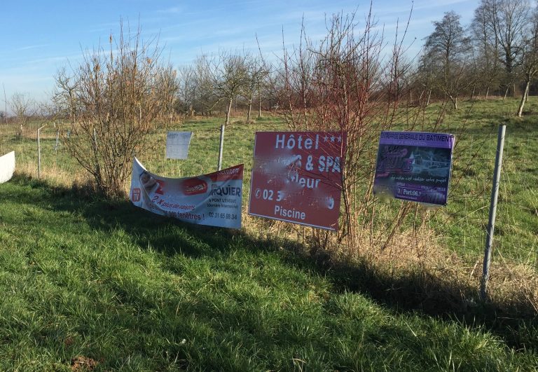 Affichage sauvage : l’association Estuaire Sud monte au créneau