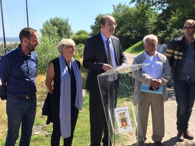 Inauguration de la base nautique de Honfleur…