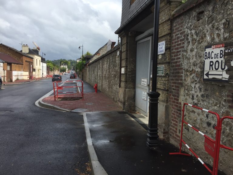 Route Émile Renouf le stationnement risque de poser problème