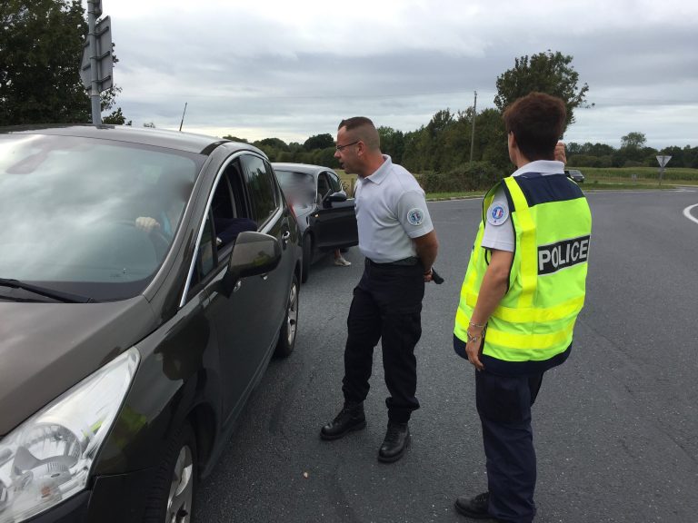 Opération « Car-Pol » au rond-point du Chenard