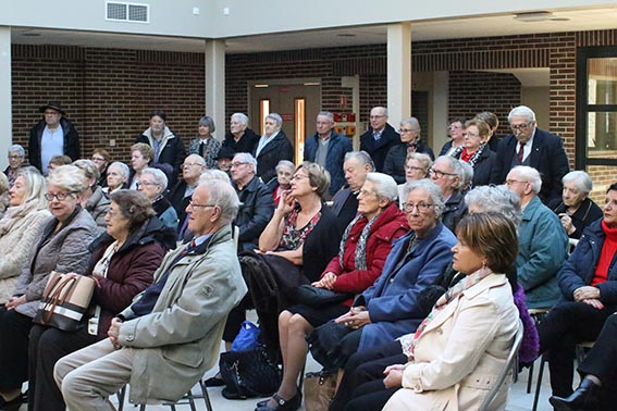 88 convives au repas de Noël du Foyer des Anciens