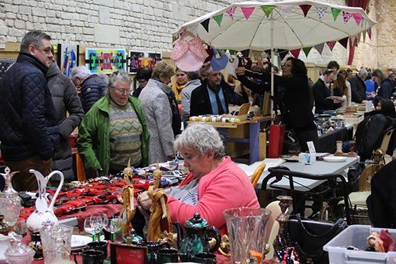 Les Puces des Couturières, aux greniers à sel les 22 et 23 février