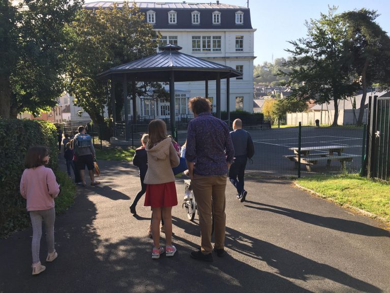 Rentrée des classes ce lundi matin pour écoliers honfleurais…