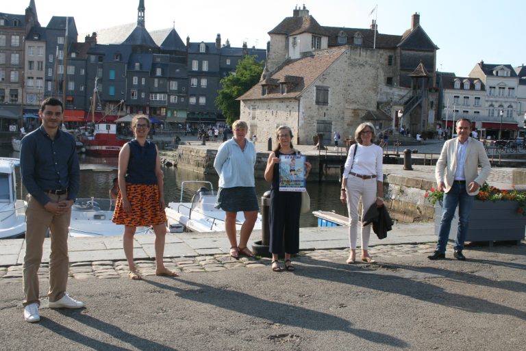 Fête de la Crevette 2020 : André Baupierette remporte le 1er prix du concours d’affiche…