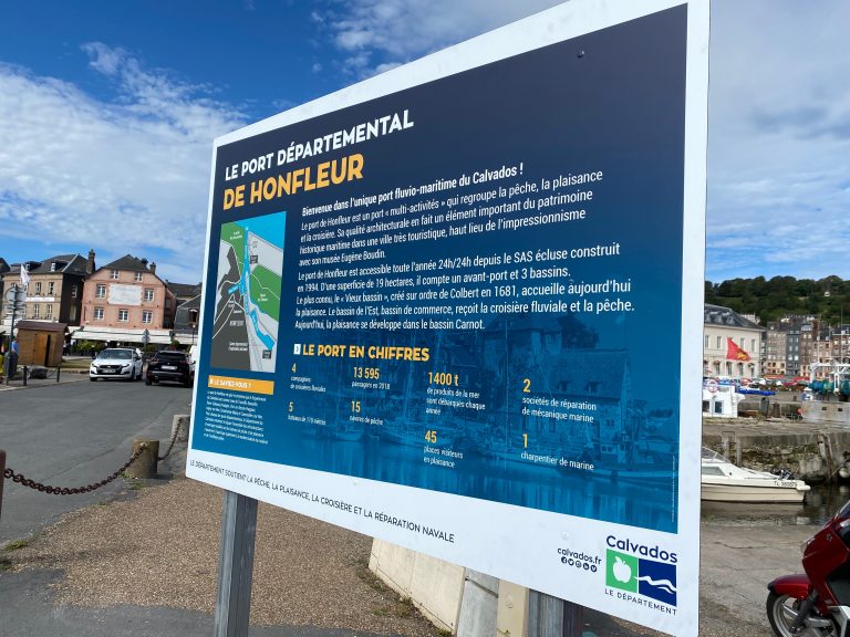 Le port départemental honfleurais se dote de panneaux explicatifs
