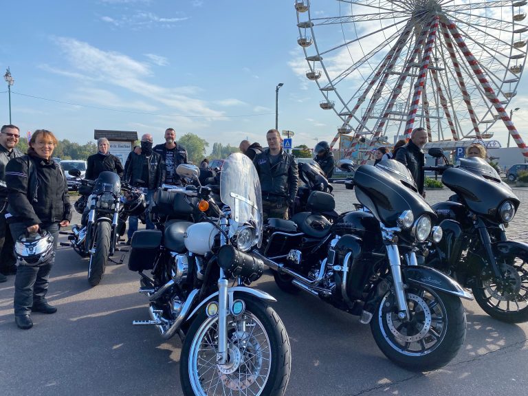 Les bikers de l’Essonne en visite à Honfleur.