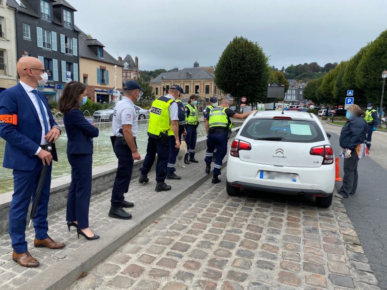 Importante opération de contrôle police et douane à Honfleur…