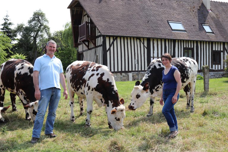 La boucherie « Les Éleveurs de la Charentonne » s’installe à Honfleur