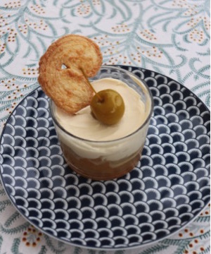 Verrine de pommes caramélisées flambées au calvados