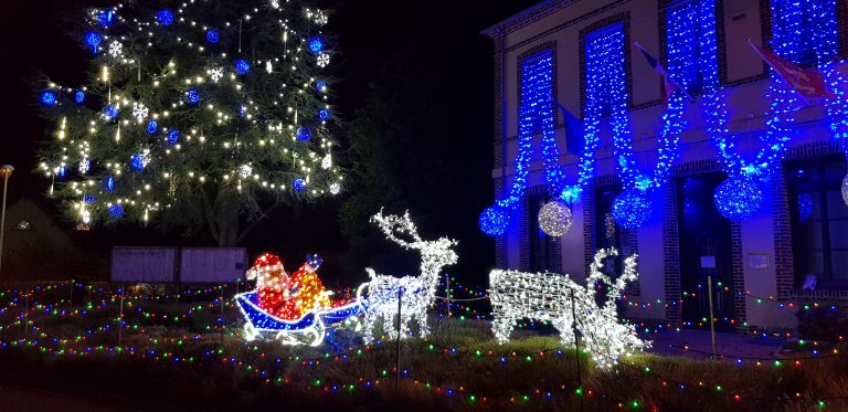 Décorations de Noël et chèque cadeau pour les aînés à Ablon