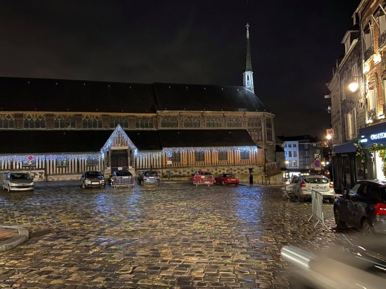 La ville de Honfleur lance son concours des illuminations de Noël