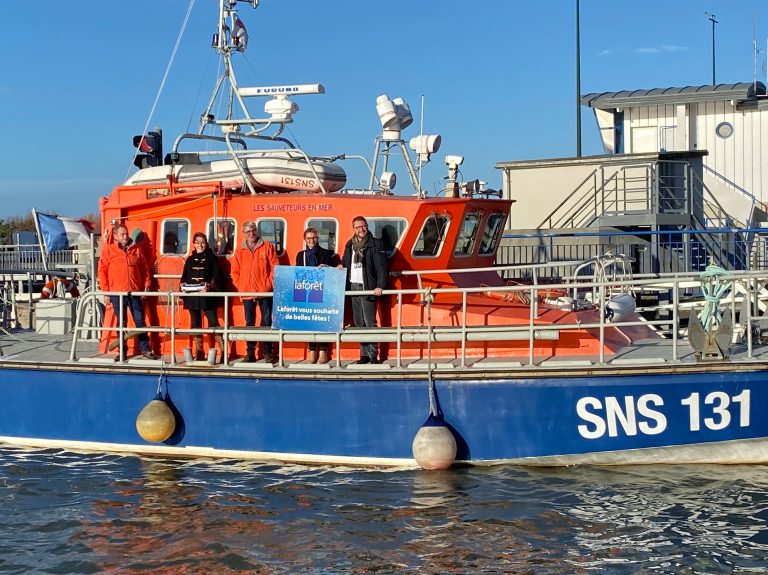 L’agence immobilière «  La Forêt » soutient la station SNSM de Honfleur