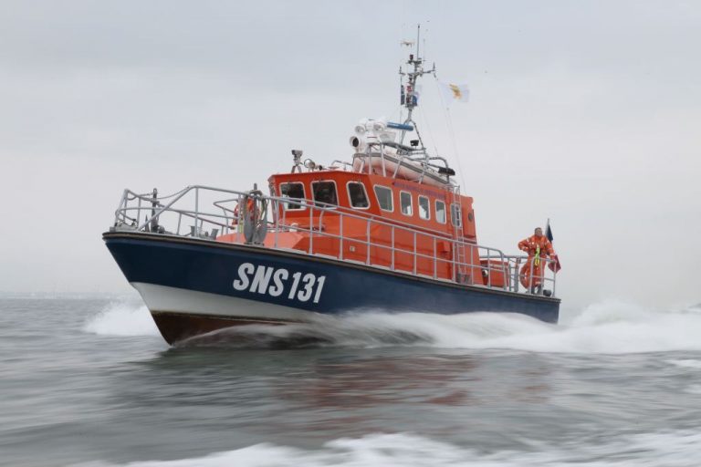 La SNSM Honfleur porte secours à une vedette en difficulté au large du Havre