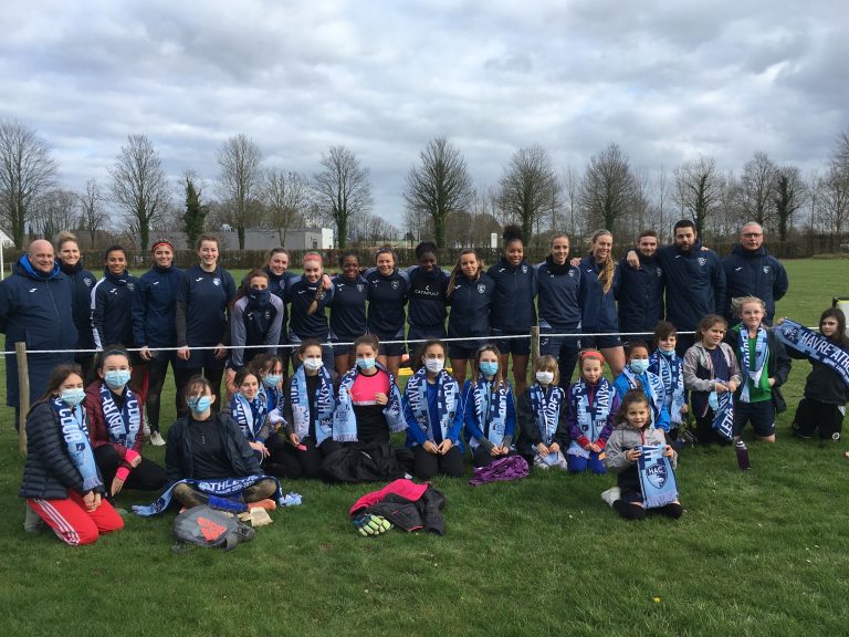 Les footballeuses professionnelles du HAC en stage à Honfleur