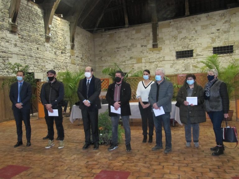 Remise des prix du concours les illuminations de noël