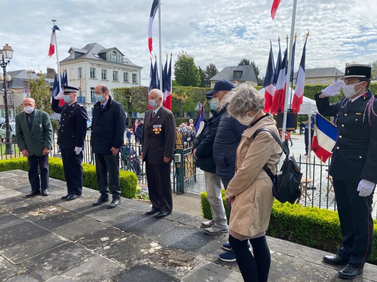 La commémoration du 8 Mai 1945 toujours sous confinement