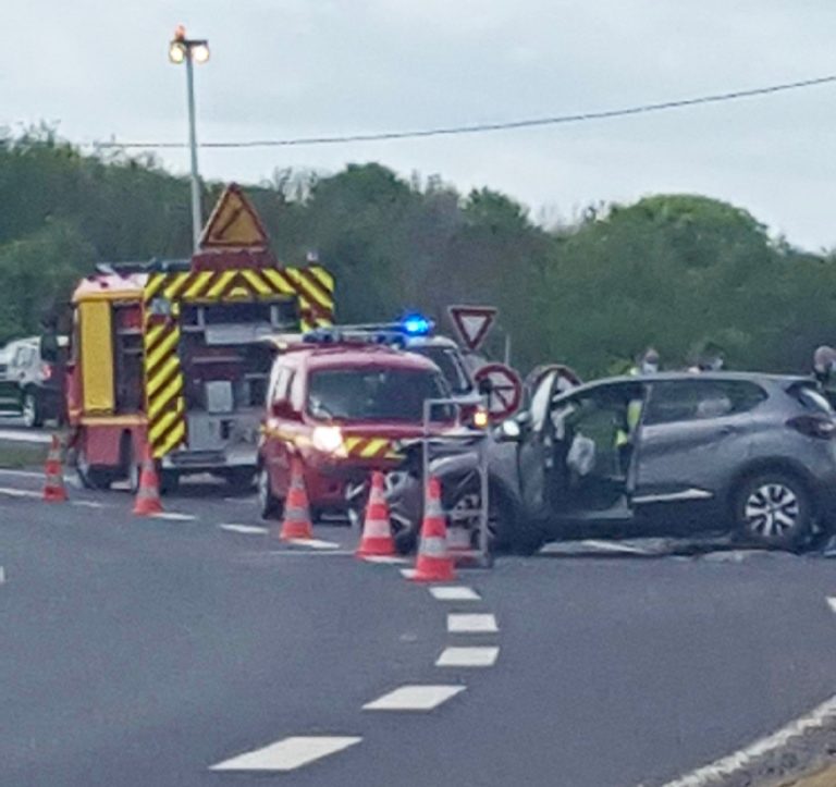 Un accident de la circulation fait trois blessés au carrefour du Plain Chêne