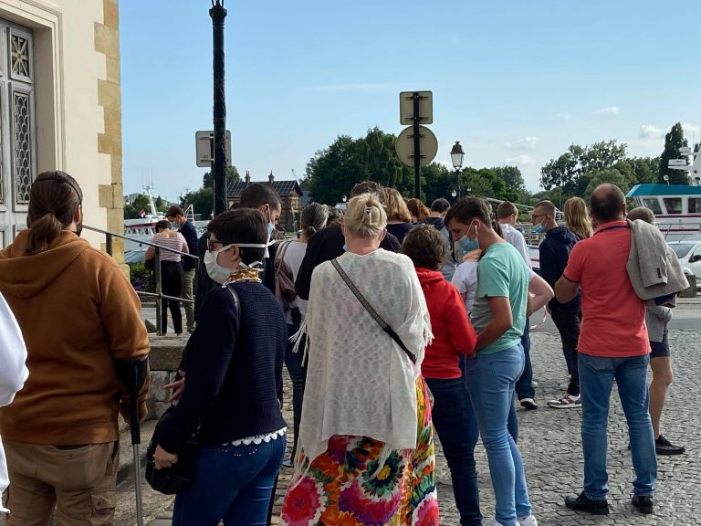 A Honfleur le centre de vaccination éphémère prit d’assaut