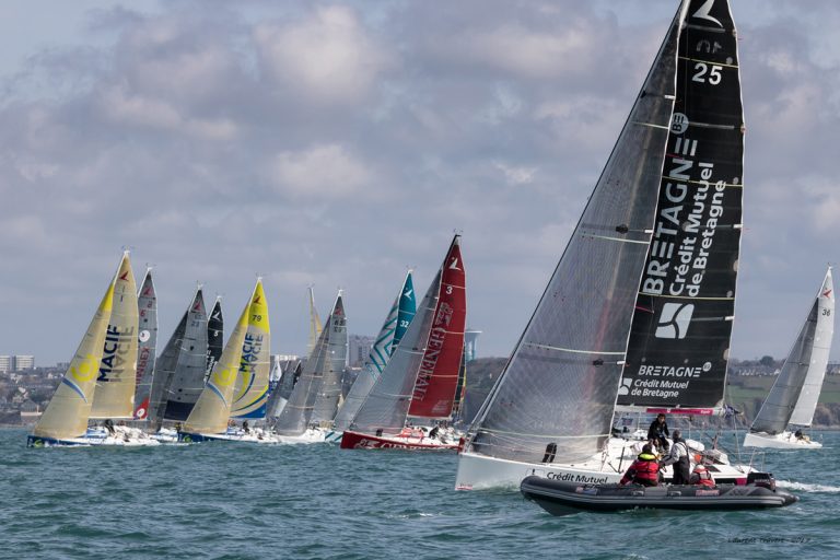 La régate du Havre  » Normandie Solo » fait escale à Honfleur