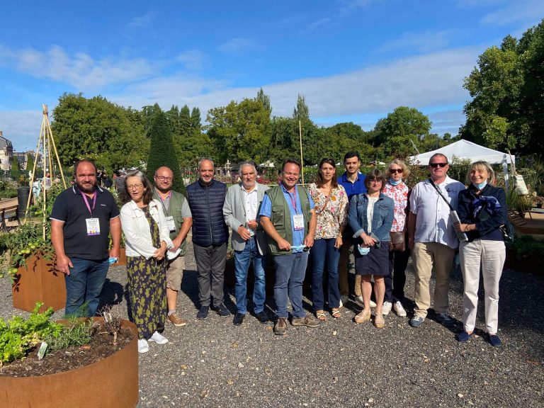 Sur 2 jours, le salon « passionnément jardin » a réuni une soixantaine d’exposants…