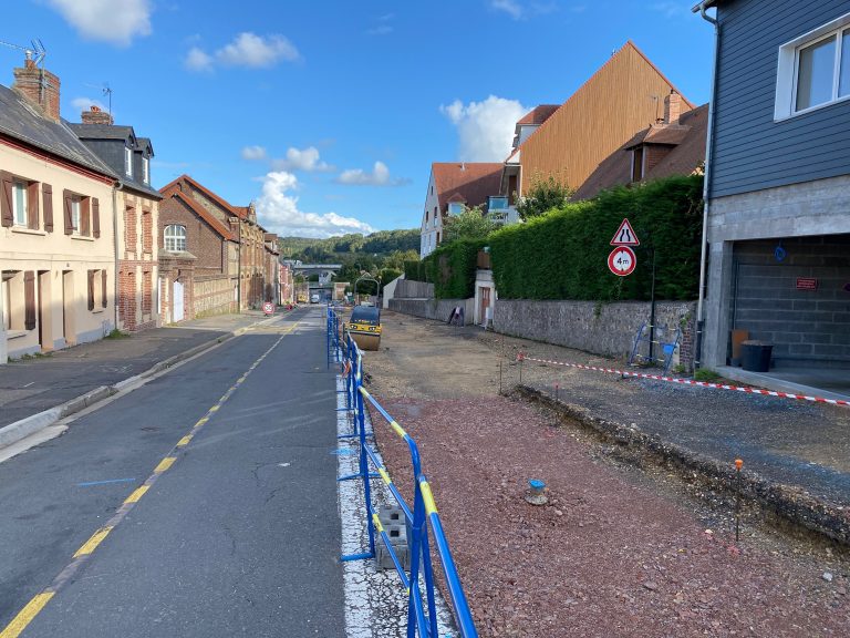 La Rivière Saint-Sauveur : le chantier de la rue Saint-Clair complétement à l’arrêt…