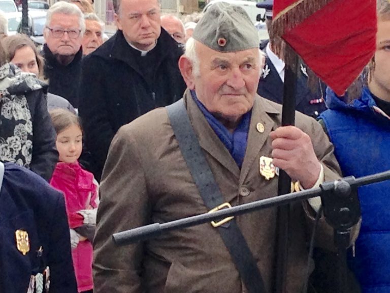 Marcel Gimer, le porte-drapeau des anciens combattants, est décédé.