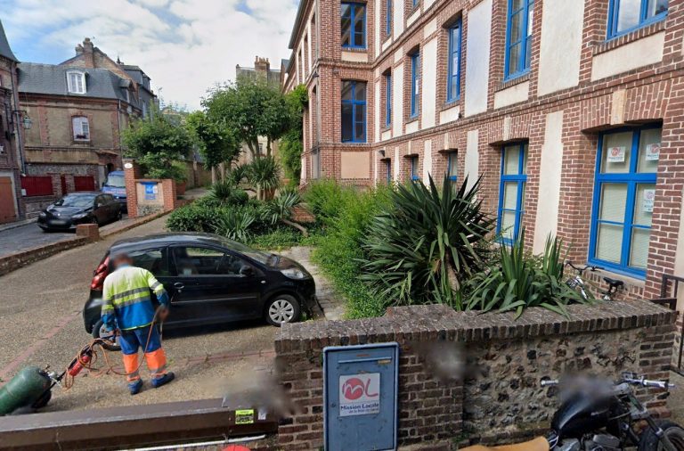 « La Mission locale de la Baie de Seine » accompagne les jeunes