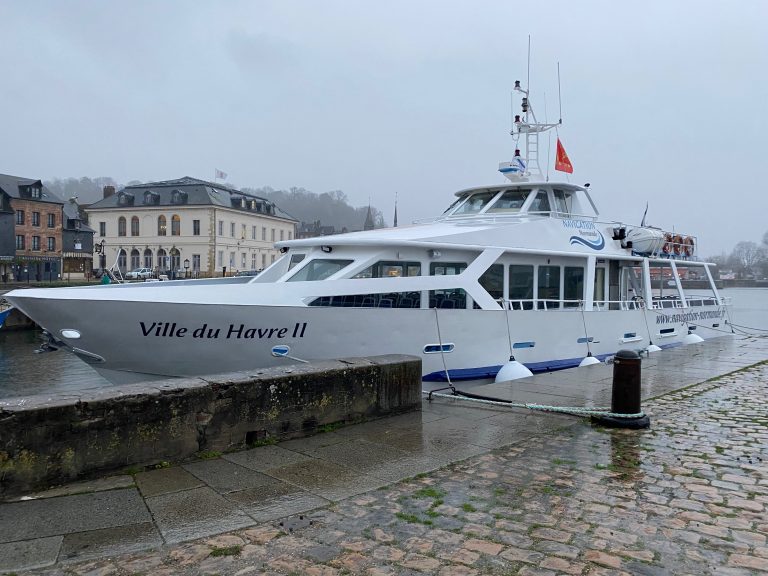 Honfleur est désormais le port d’attache du « Ville du Havre II »…
