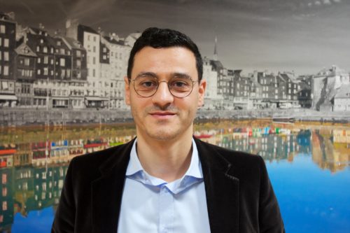 L’adjoint au maire à la ville de Honfleur, Nourdine Barqi, responsable du Comité Intercom Honfleur pour le parti « Horizons » d’Edouard Philippe…