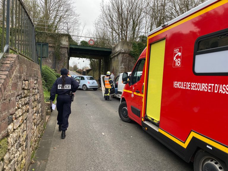 Un accident de la circulation fait deux blessés à La Rivière Saint-Sauveur