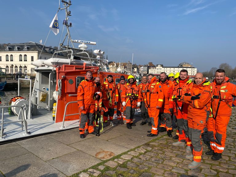 Week-end de formation chez les sauveteurs en mer de la SNSM…