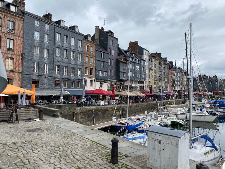 Fête des marins : les restaurateurs du Quai Sainte-Catherine font une mise au point…