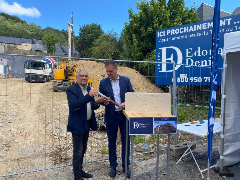 Pose de la 1ere Pierre pour la résidence « Boréal »Cours Albert Manuel à Honfleur…