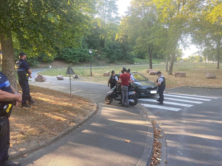 Opération de lutte contre les rodéos urbains à Honfleur