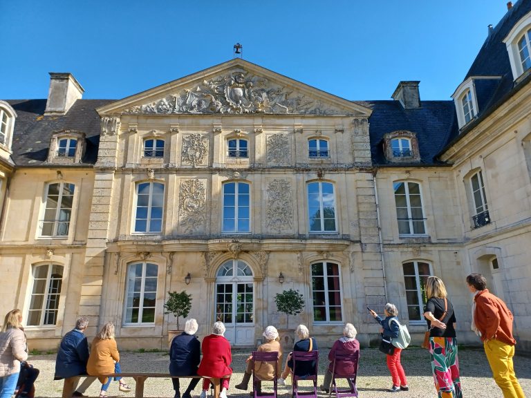 L’association du «  Vieux Honfleur » en visite à Hiéville et Cesny aux Vignes