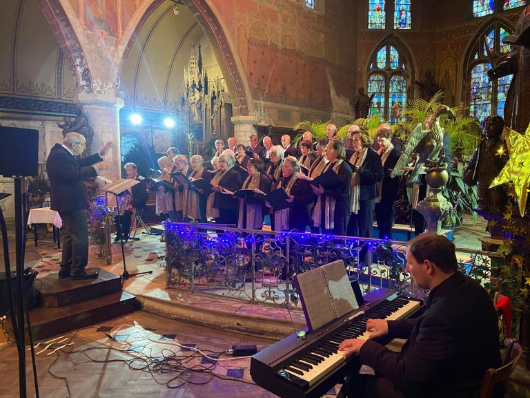 Nouveau succès pour la chorale «  Scamelvilla » d’Equemauville